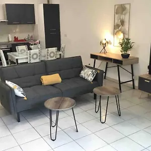  Appartement Spacieux Et Bel Avec Grande Terrasse France
