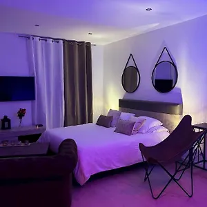 Appartement Le 37 - Privatif Avec Jaccuzi / Spa, Saint-Etienne (Loire)